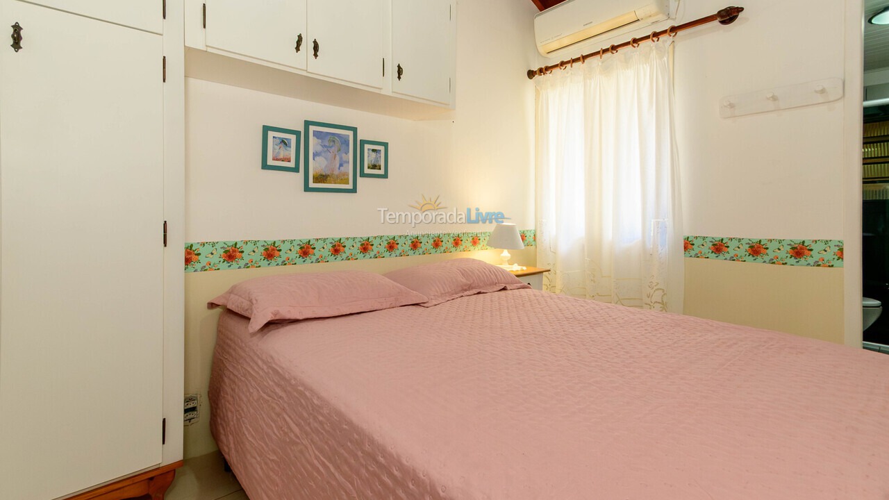Casa para aluguel de temporada em Florianópolis (Cachoeira do Bom Jesus)