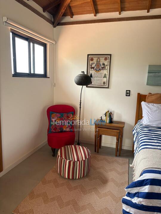 Apartment for vacation rental in Armação dos Búzios (Bairro Arpoador da Rasa)