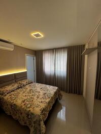 Apartamento de 3 dormitorios, 2 de ellos suites.