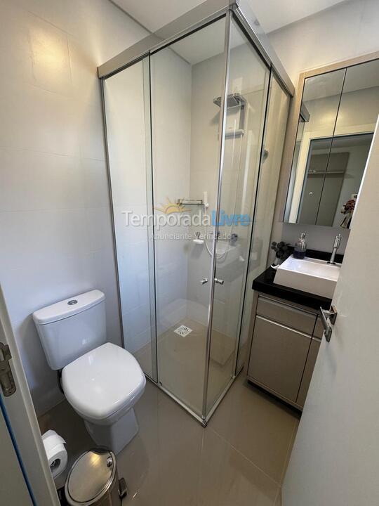Apartamento para alquiler de vacaciones em Itapema (Meia Praia)