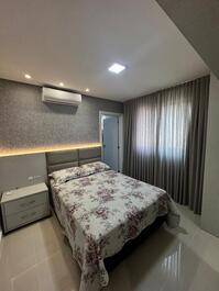 Apartamento de 3 dormitorios, 2 de ellos suites.