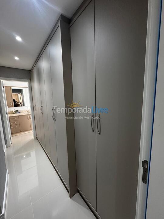 Apartamento para alquiler de vacaciones em Itapema (Meia Praia)