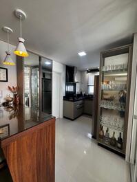 Apartamento de 3 dormitorios, 2 de ellos suites.