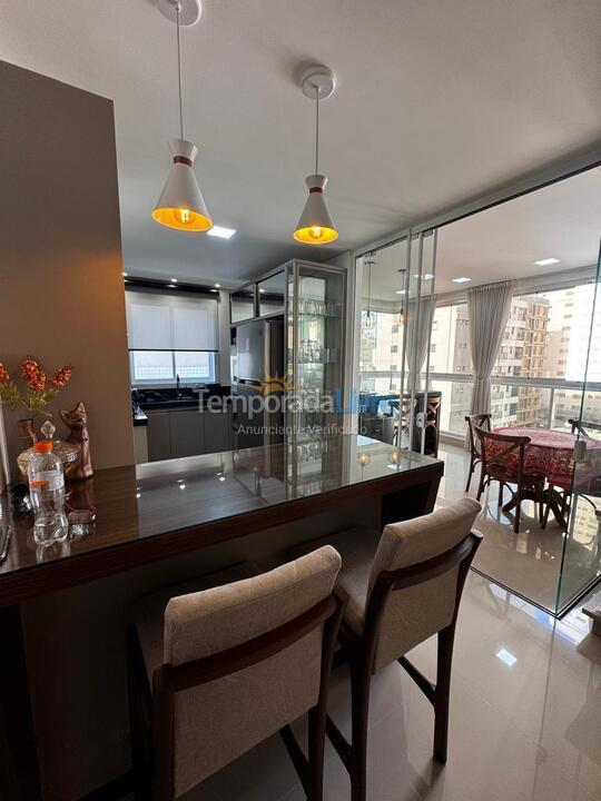 Apartamento para alquiler de vacaciones em Itapema (Meia Praia)
