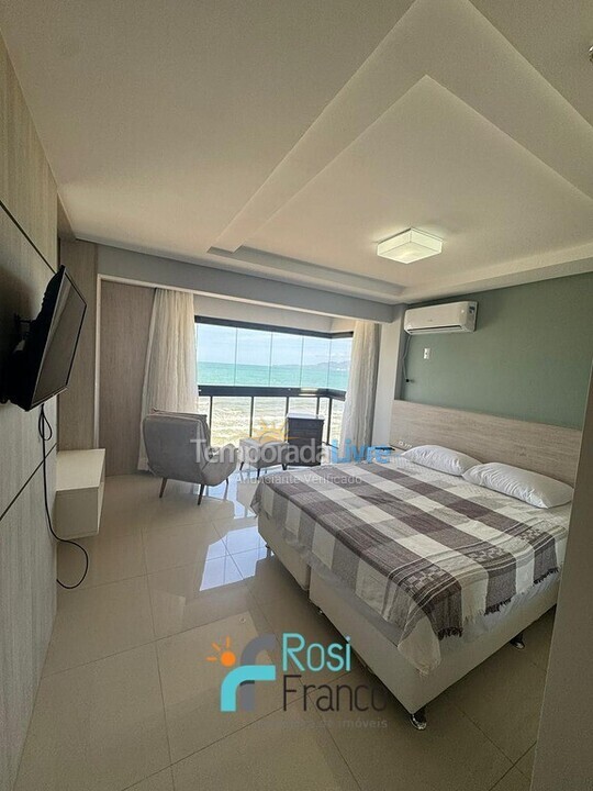 Apartment for vacation rental in Itapema (Meia Praia Frente Mar)