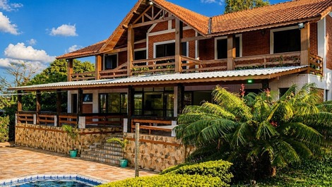 Ranch for rent in Araçariguama - Chácara dora
