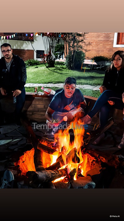 Chácara / sítio para aluguel de temporada em Araçariguama (Chácara dora)