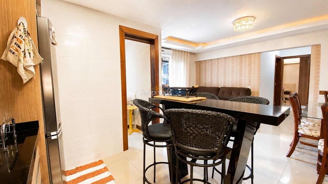 Apartamento para aluguel de temporada em Bombinhas (Praia de Bombinhas)