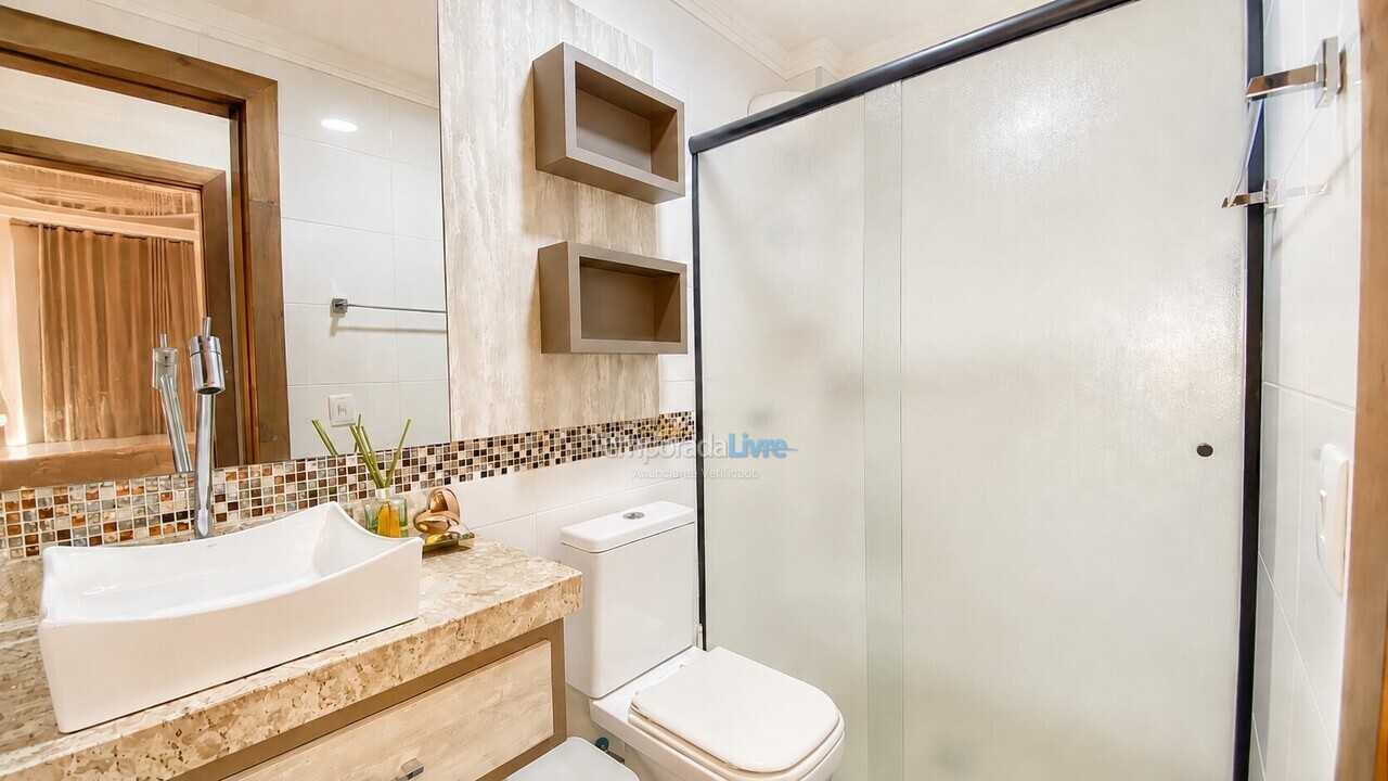 Apartamento para aluguel de temporada em Bombinhas (Praia de Bombinhas)