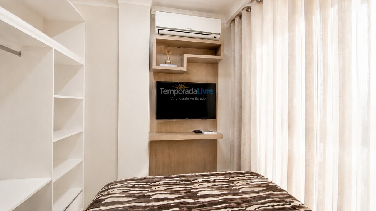Apartamento para aluguel de temporada em Bombinhas (Praia de Bombinhas)