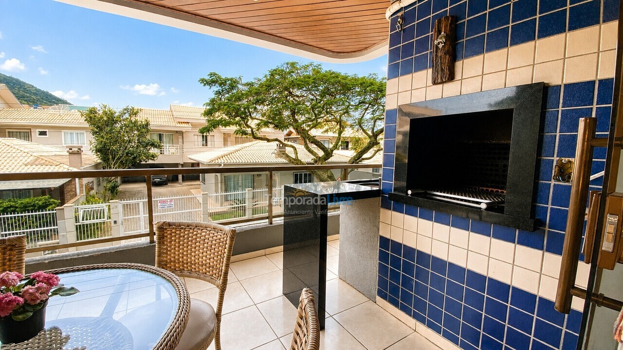 Apartamento para aluguel de temporada em Bombinhas (Praia de Bombinhas)