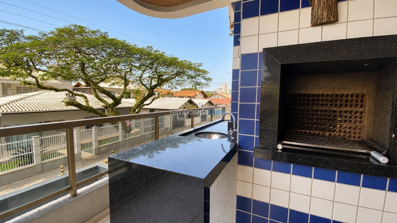 Apartamento para aluguel de temporada em Bombinhas (Praia de Bombinhas)