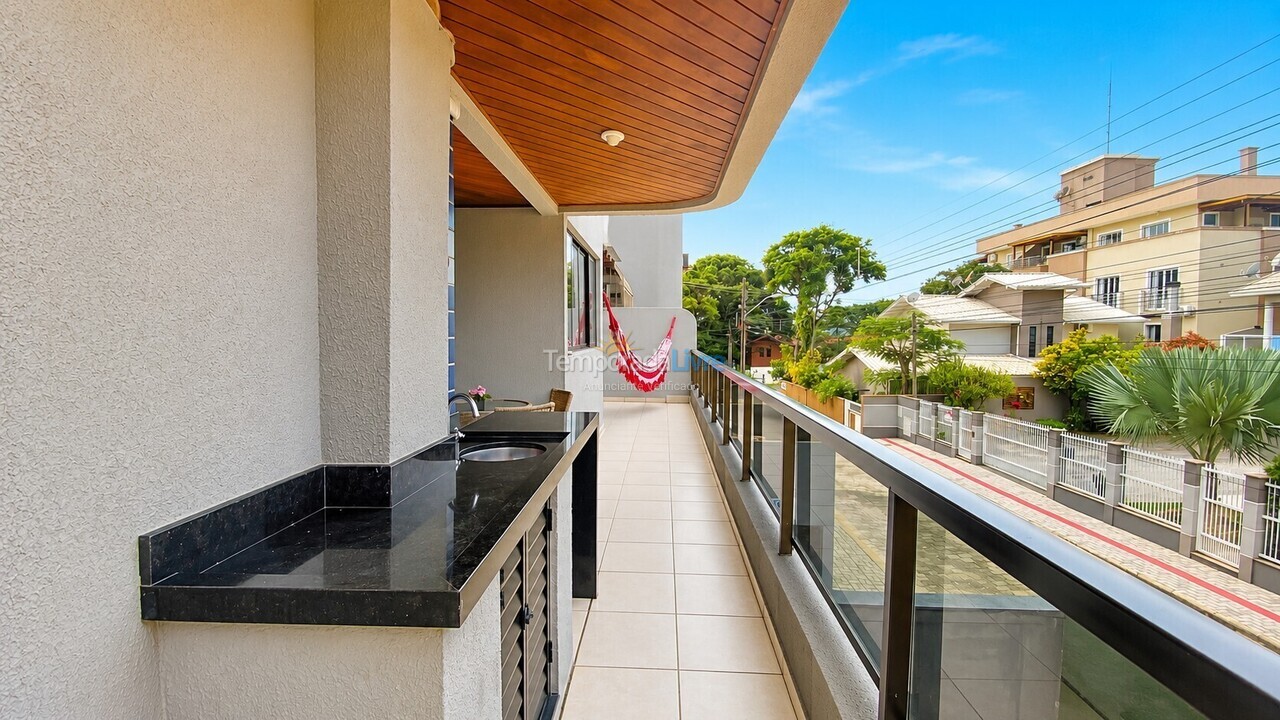 Apartamento para aluguel de temporada em Bombinhas (Praia de Bombinhas)