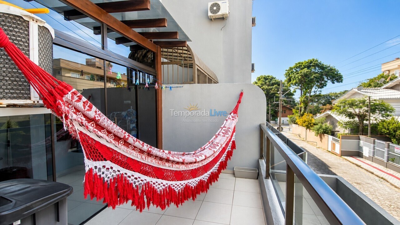 Apartamento para aluguel de temporada em Bombinhas (Praia de Bombinhas)