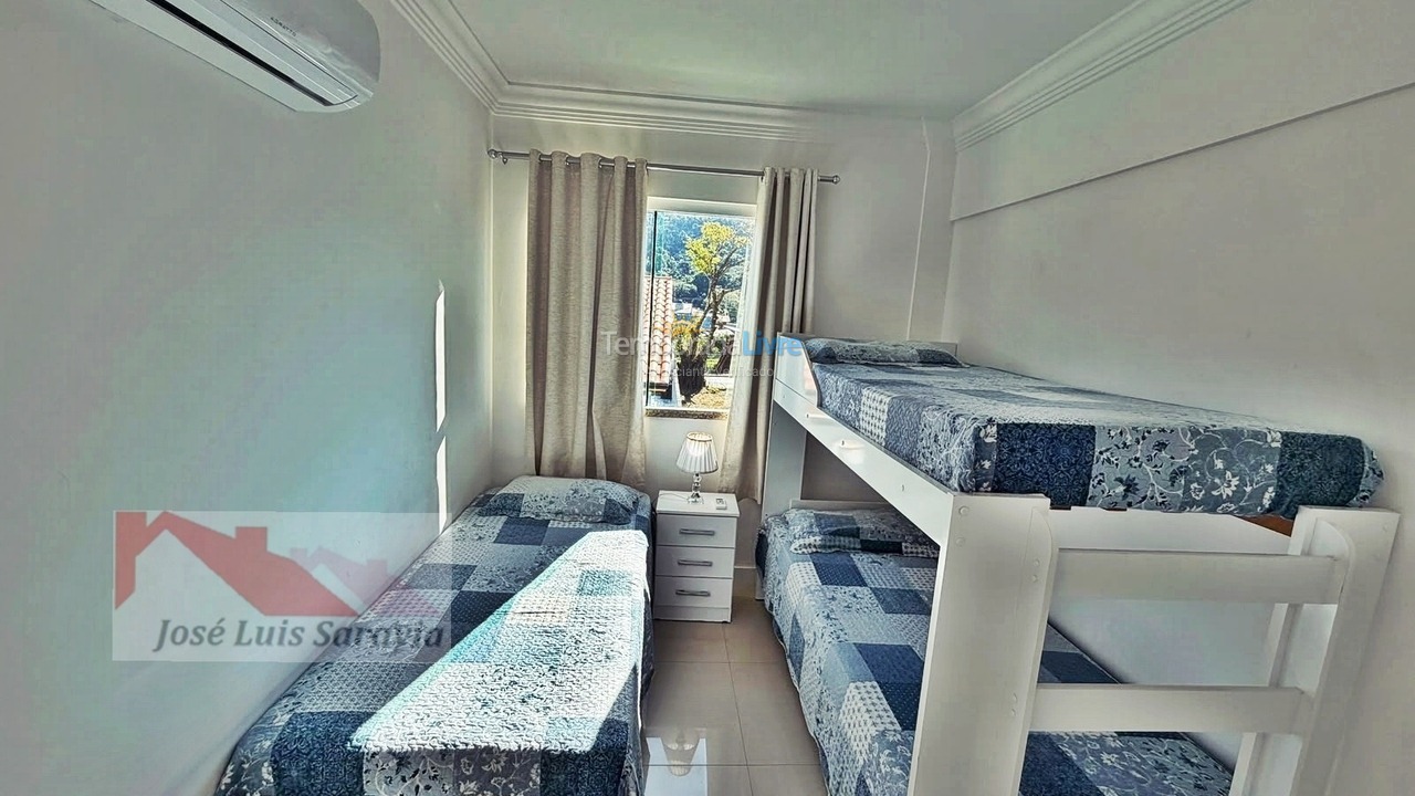 Apartamento para aluguel de temporada em Bombinhas (Praia de Bombas)