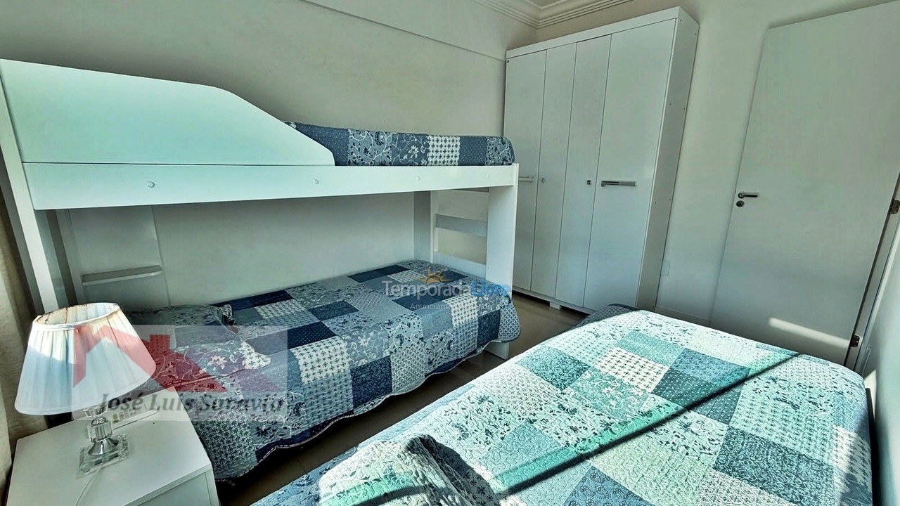 Apartamento para aluguel de temporada em Bombinhas (Praia de Bombas)