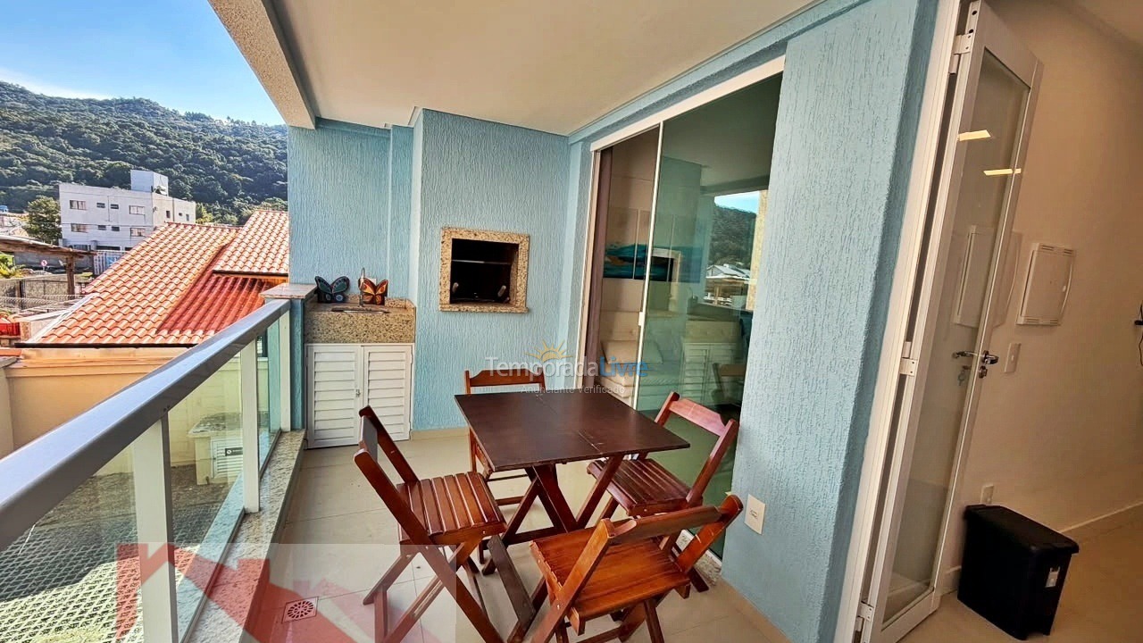 Apartamento para aluguel de temporada em Bombinhas (Praia de Bombas)