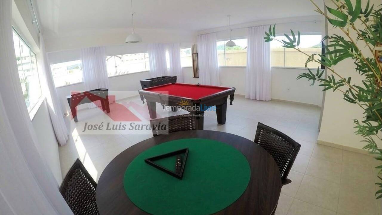 Apartamento para aluguel de temporada em Bombinhas (Praia de Bombas)