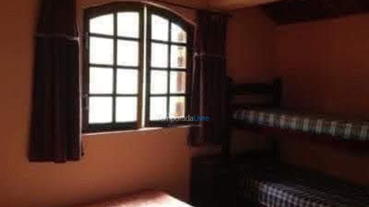 Casa para alquiler de vacaciones em Mairinque (Santa Rita)
