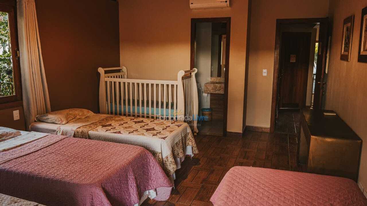 Casa para alquiler de vacaciones em Arraial D'ajuda (Alto da Pitinga)