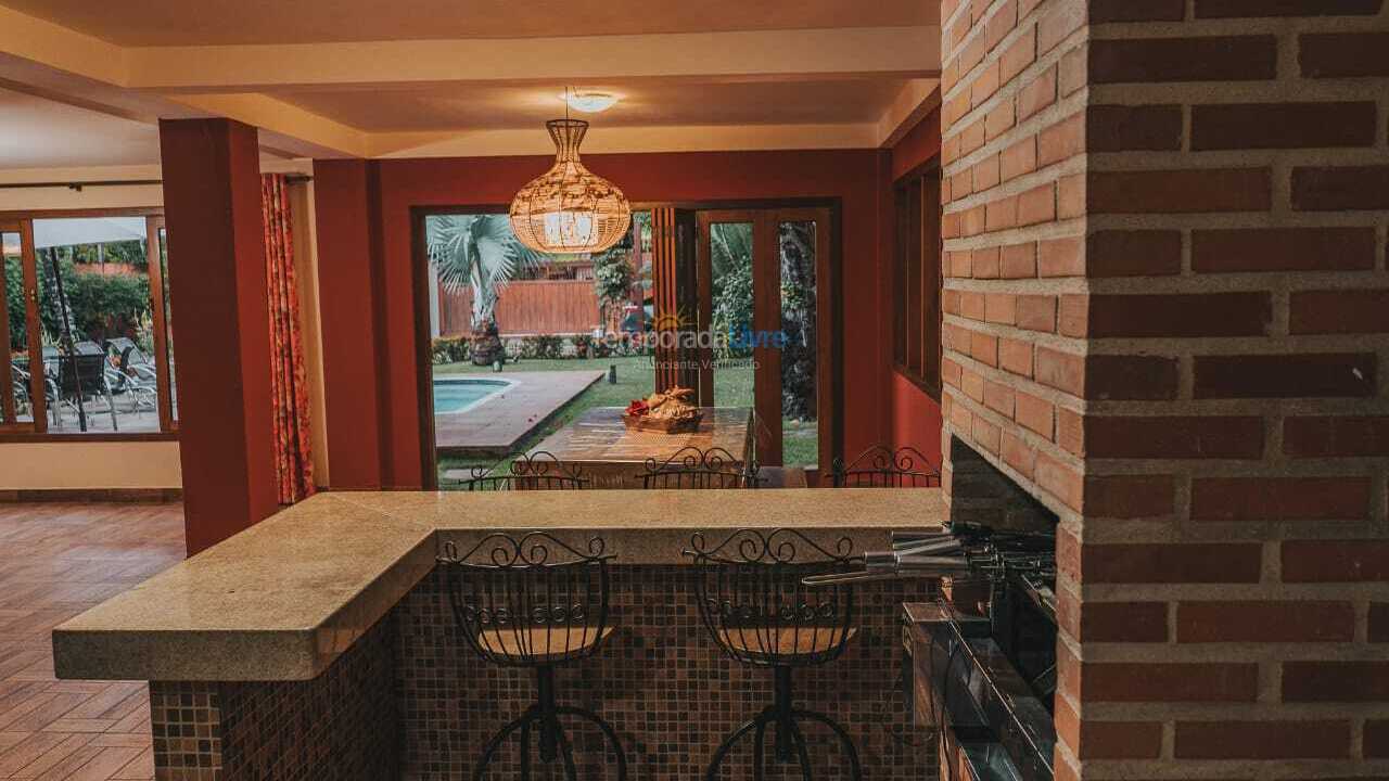 Casa para alquiler de vacaciones em Arraial D'ajuda (Alto da Pitinga)
