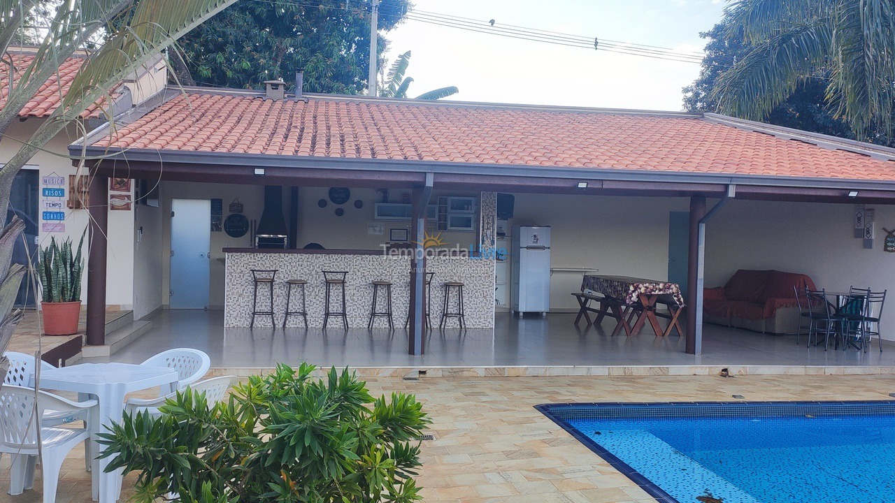 Ranch for vacation rental in Itapira (Bairro do Tanquinho)