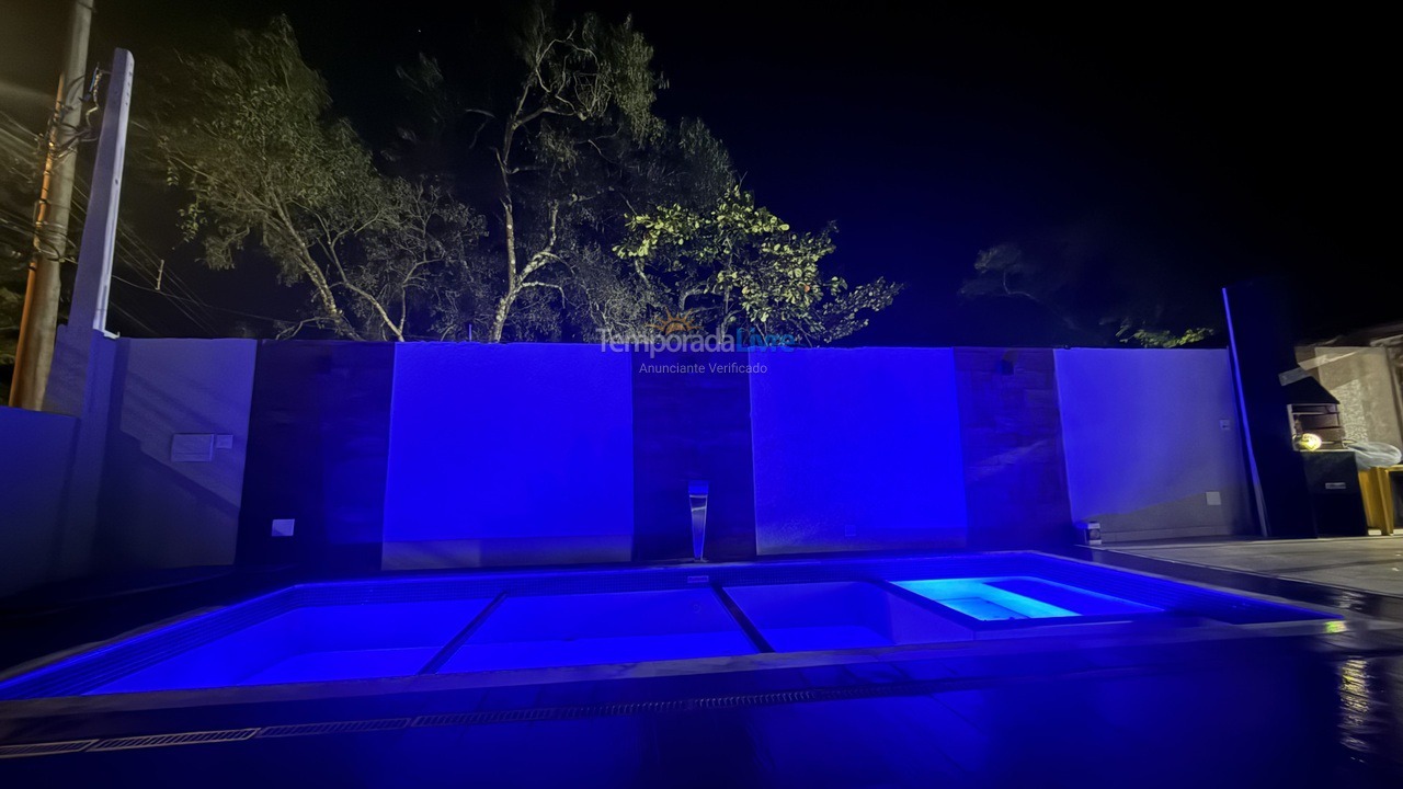 Casa para alquiler de vacaciones em Caraguatatuba (Martim de Sá)