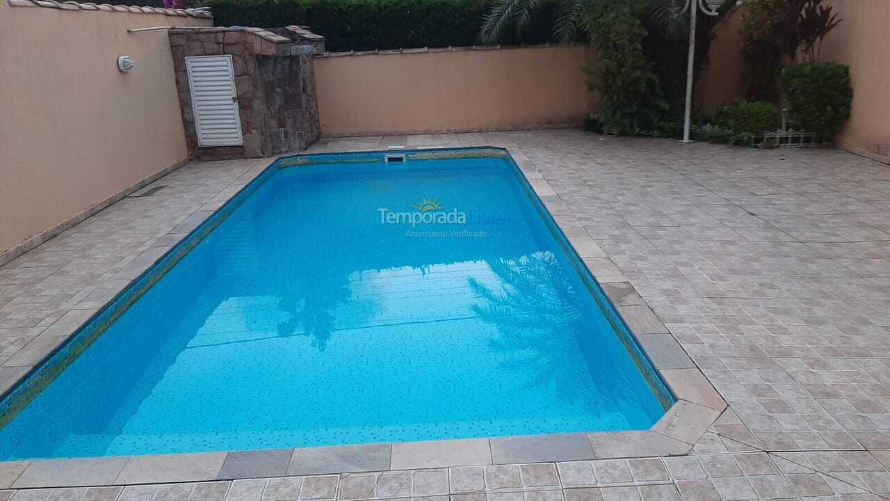 House for vacation rental in Bertioga (Condominio Morada da Praia)