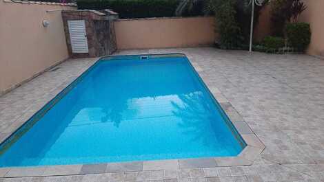 A RETREAT FOR YOUR FAMILY, PARADISE BEACH RESIDENCE, SWIMMING POOL, 3 SUITES.