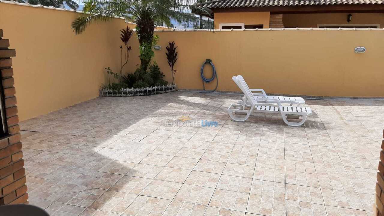 House for vacation rental in Bertioga (Condominio Morada da Praia)