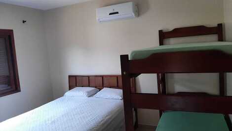 A RETREAT FOR YOUR FAMILY, PARADISE BEACH RESIDENCE, SWIMMING POOL, 3 SUITES.