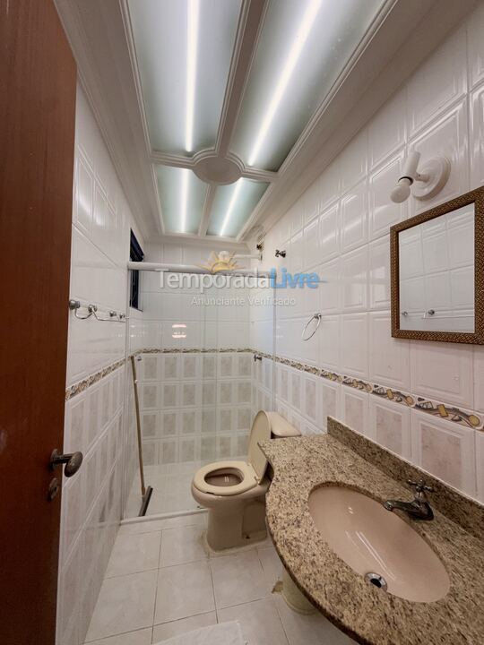 Apartamento para aluguel de temporada em Ubatuba (Praia Grande)