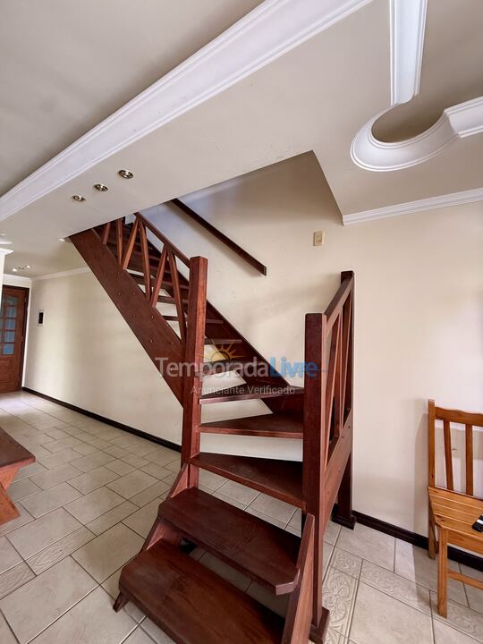 Apartamento para aluguel de temporada em Ubatuba (Praia Grande)