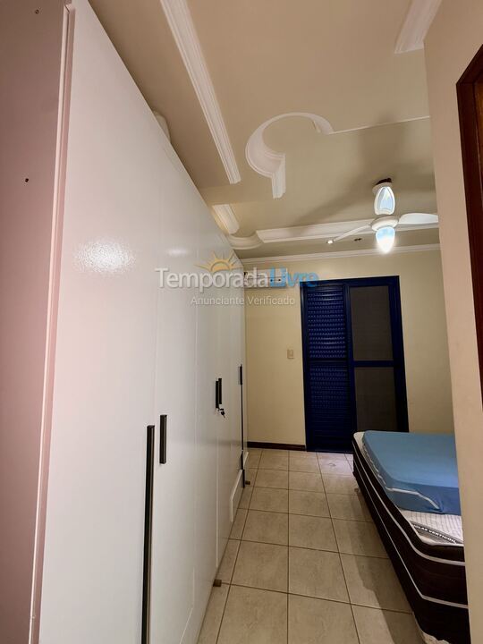 Apartamento para aluguel de temporada em Ubatuba (Praia Grande)
