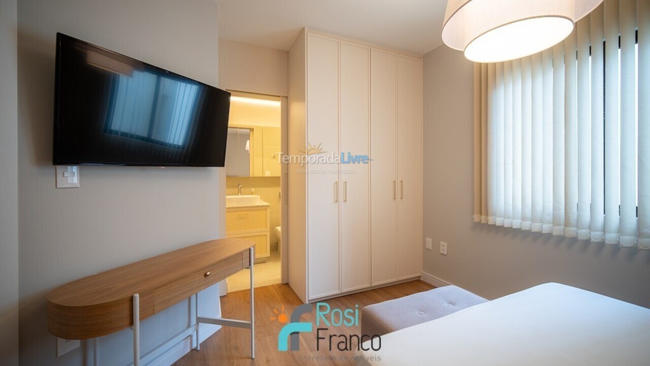 Apartamento para alquiler de vacaciones em Itapema (Meia Praia Quadra do Mar)
