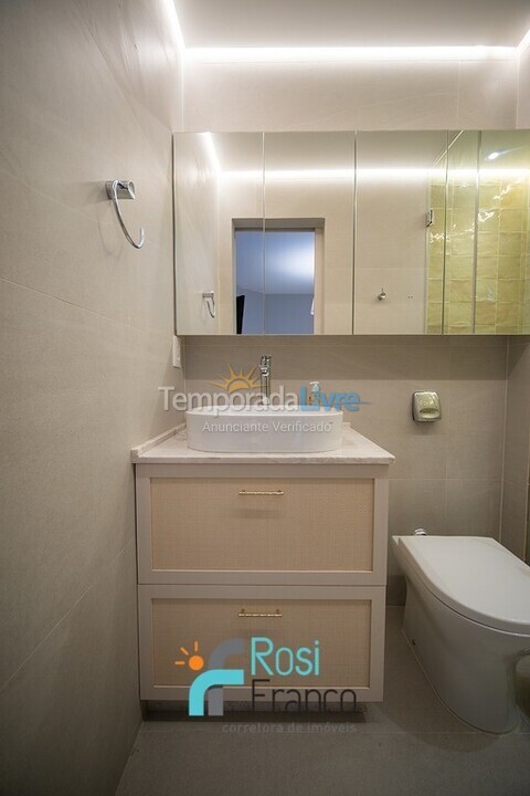 Apartamento para alquiler de vacaciones em Itapema (Meia Praia Quadra do Mar)