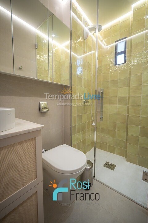 Apartamento para alquiler de vacaciones em Itapema (Meia Praia Quadra do Mar)