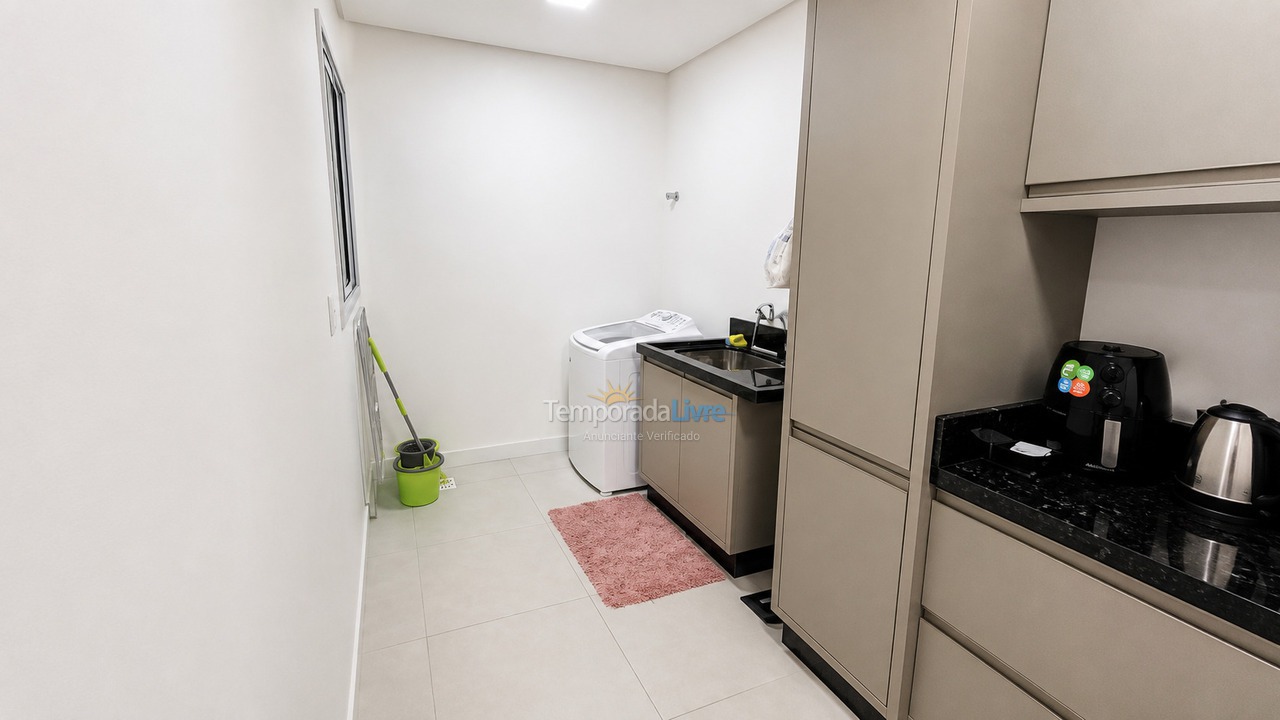 Apartamento para alquiler de vacaciones em Florianopolis (Praia dos Ingleses)