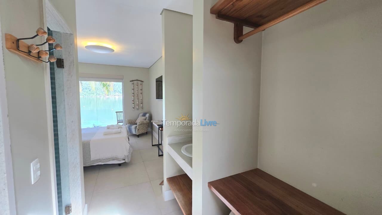 Casa para aluguel de temporada em Angra dos Reis (Angra dos Reis)