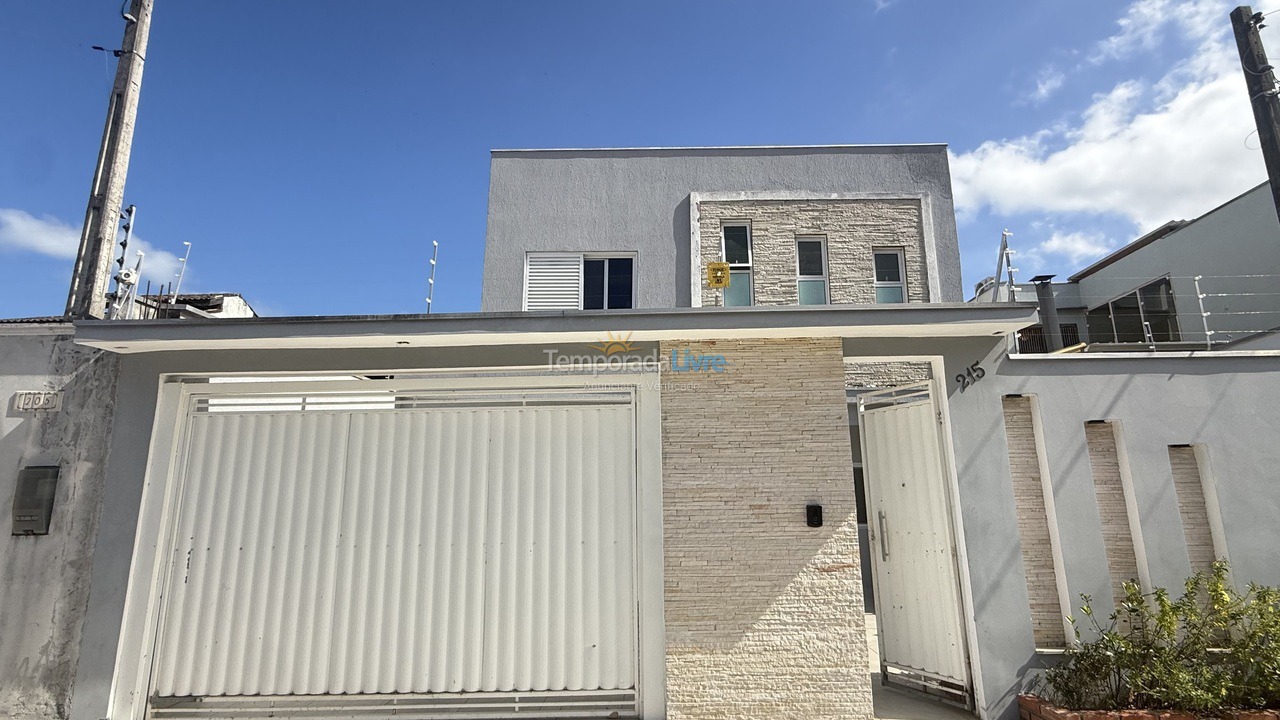 Casa para alquiler de vacaciones em Caraguatatuba (Martim de Sá)