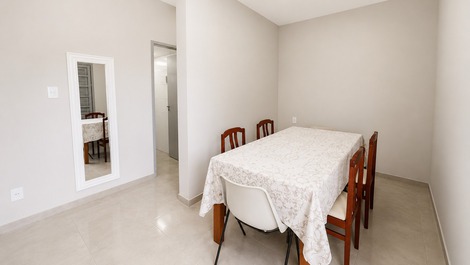 Casa para Temporada | Conforto, Lazer e Excelente Localização.