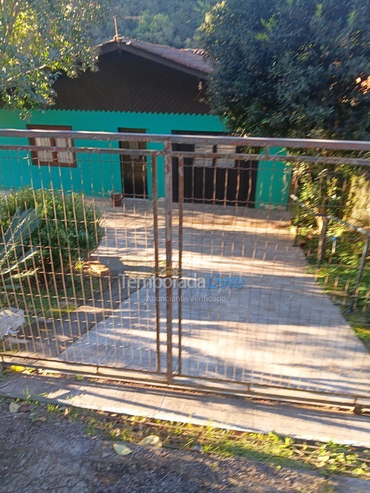 Casa para aluguel de temporada em Gramado (Piratini)