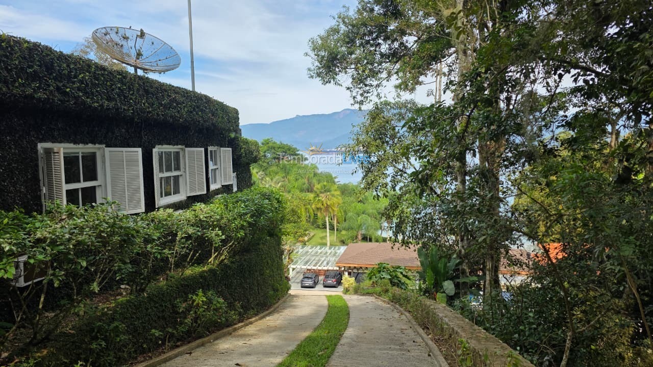 House for vacation rental in Angra Dos Reis (Portogalo)