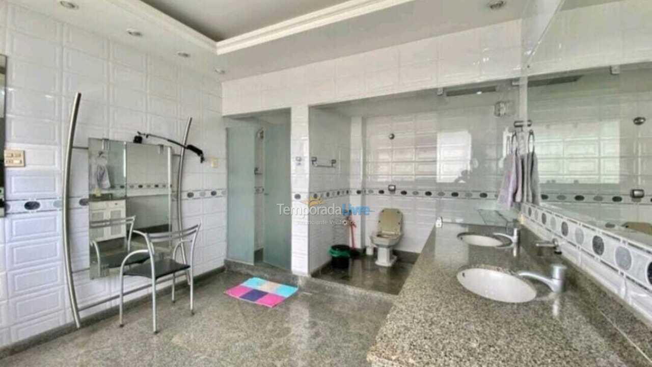 Apartamento para aluguel de temporada em Rio de Janeiro (Copacabana)