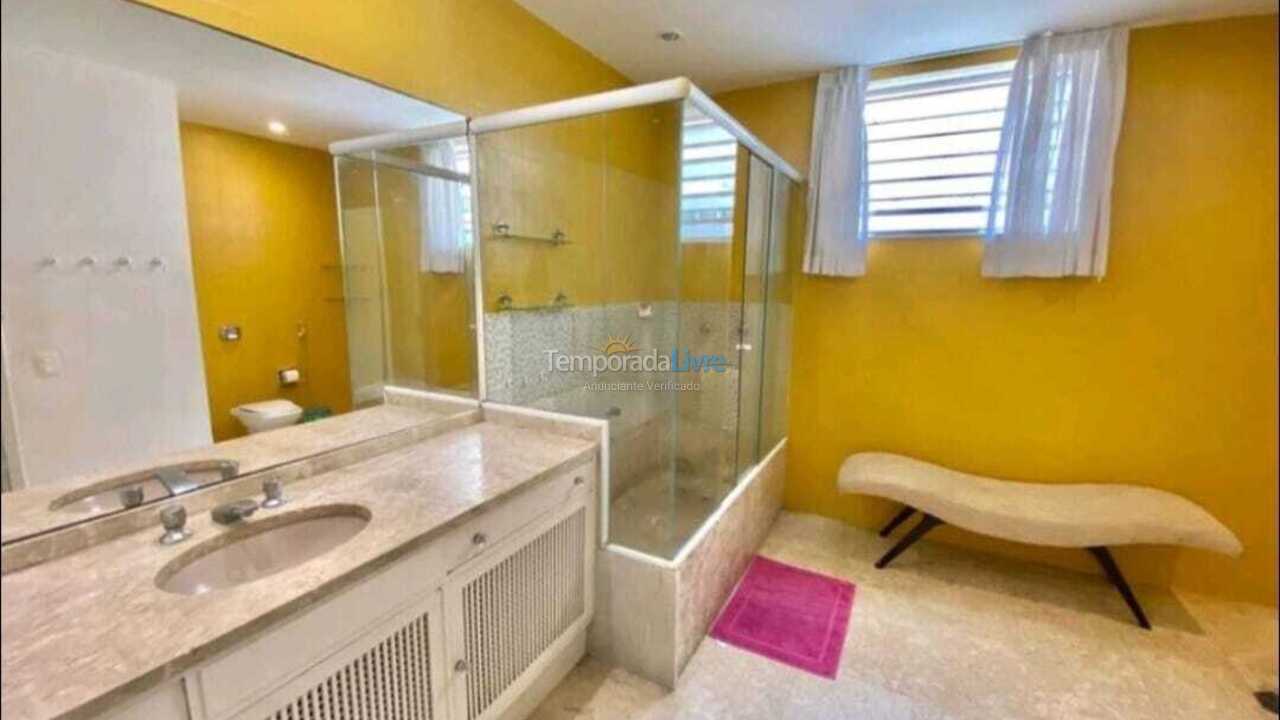 Apartamento para aluguel de temporada em Rio de Janeiro (Copacabana)