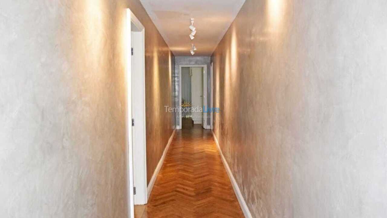 Apartamento para aluguel de temporada em Rio de Janeiro (Copacabana)
