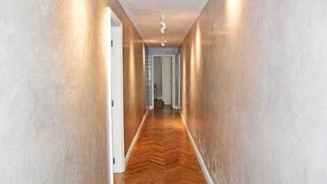 Penthouse 650m2 ideal para toda familia/vista parcial mar