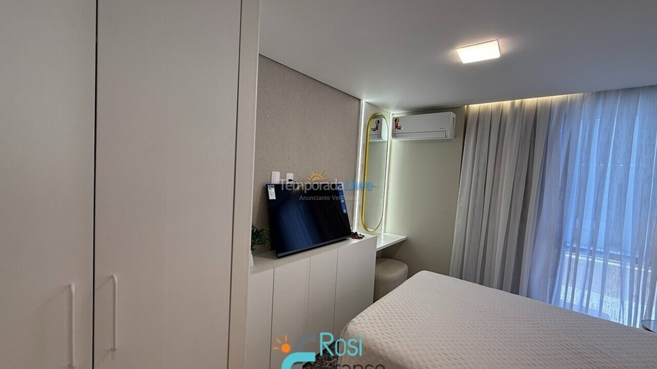 Apartment for vacation rental in Itapema (Meia Praia Frente Mar)