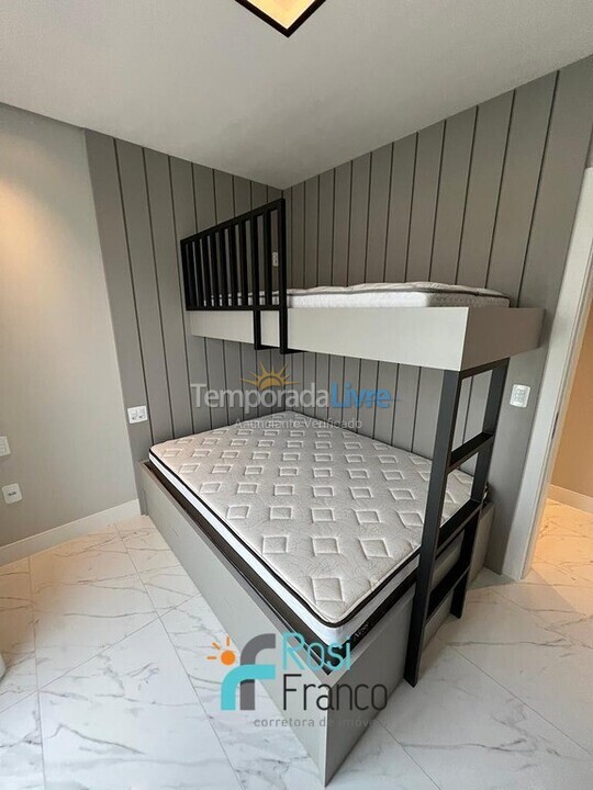Apartment for vacation rental in Itapema (Meia Praia Quadra do Mar)