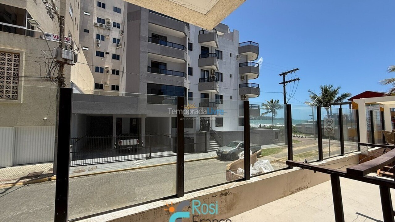 Apartment for vacation rental in Itapema (Meia Praia Frente Mar)
